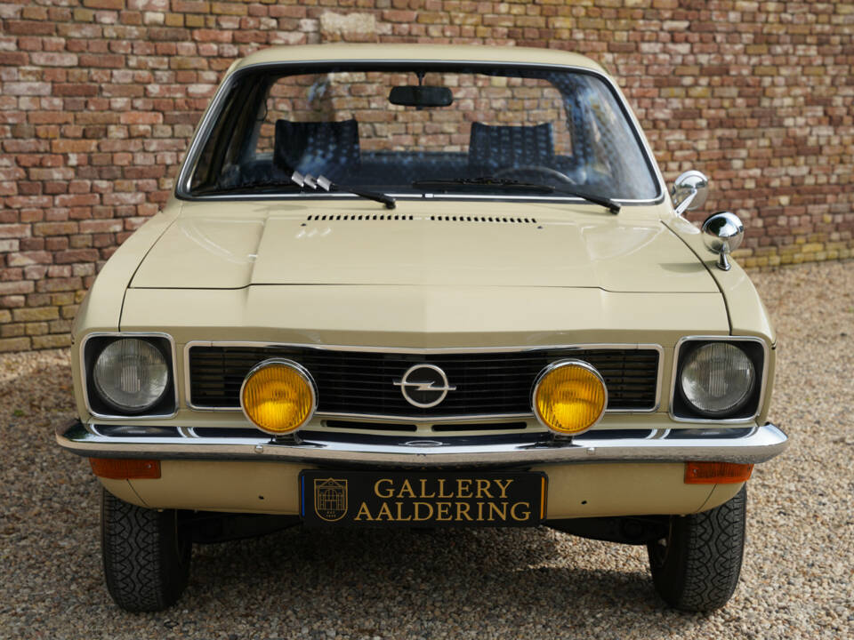 Bild 27/50 von Opel Ascona 1,2 S (1975)