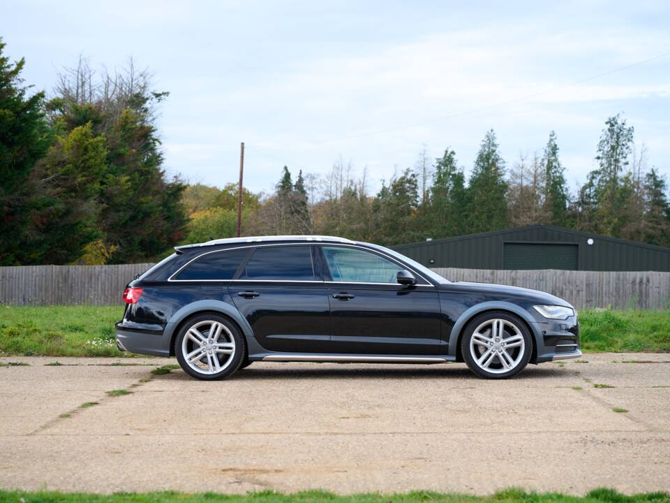 Image 9/50 of Audi A6 3.0 TFSI allroad quattro (2013)