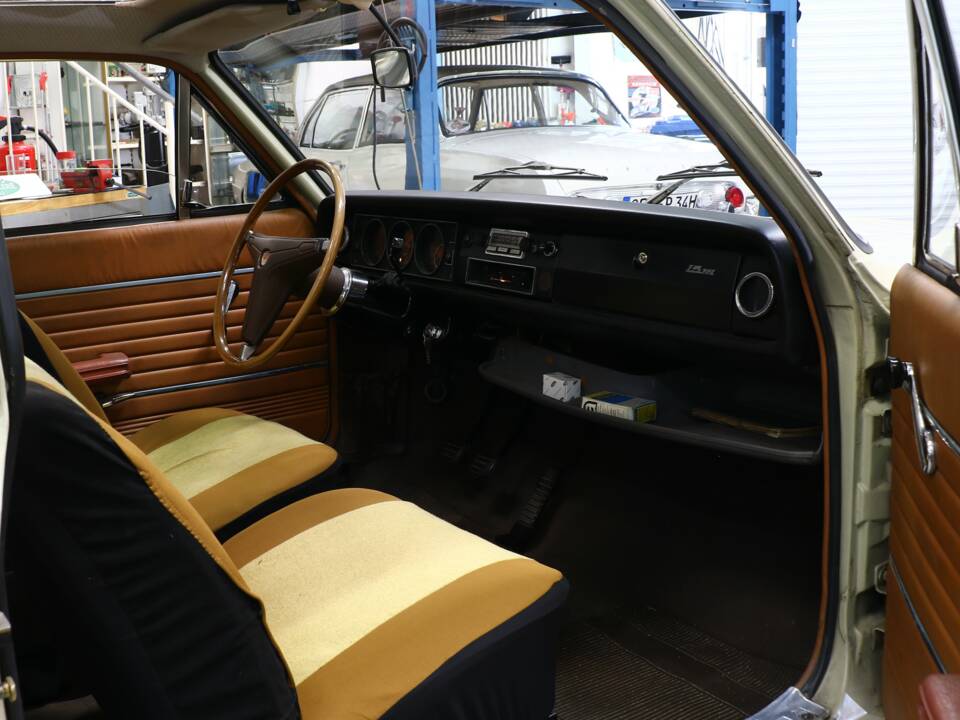 Bild 13/35 von Ford 17m 1700S (1969)