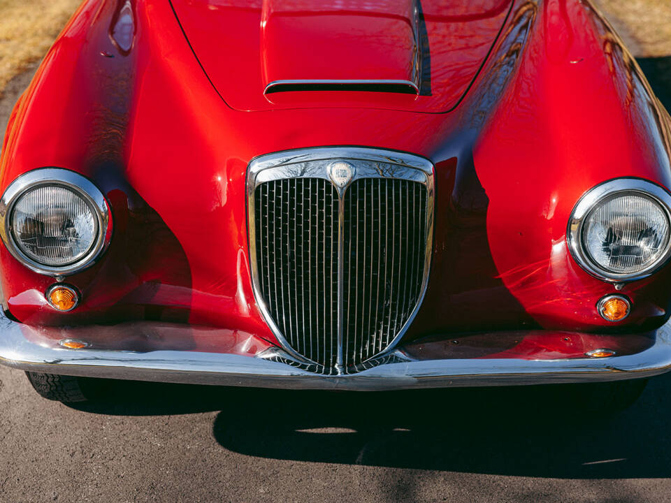 Bild 23/62 von Lancia Aurelia B24 (1958)