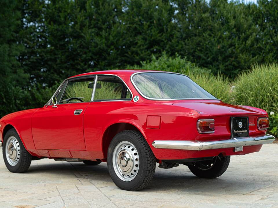 Bild 6/50 von Alfa Romeo Giulia 1600 Sprint GT Veloce (1967)