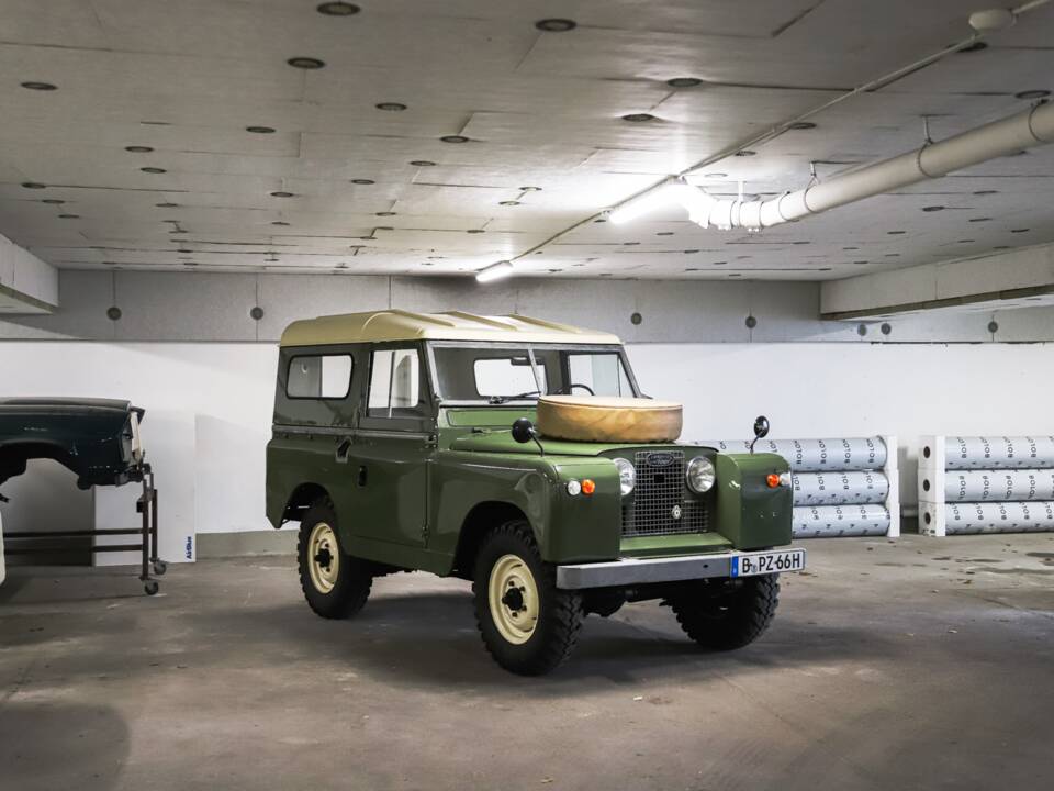 Bild 22/96 von Land Rover 88 (1961)