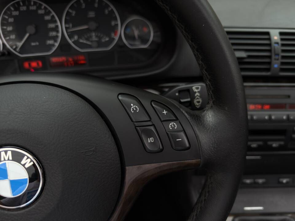 Bild 37/41 von BMW 320Ci (2006)