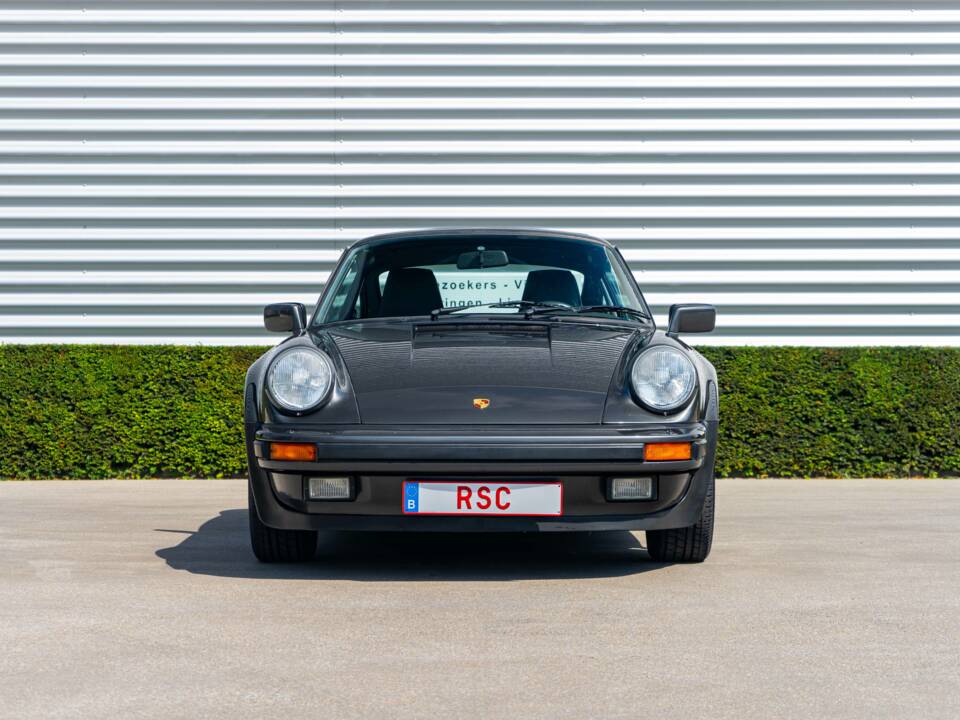 Imagen 3/33 de Porsche 911 Turbo 3.3 (1989)