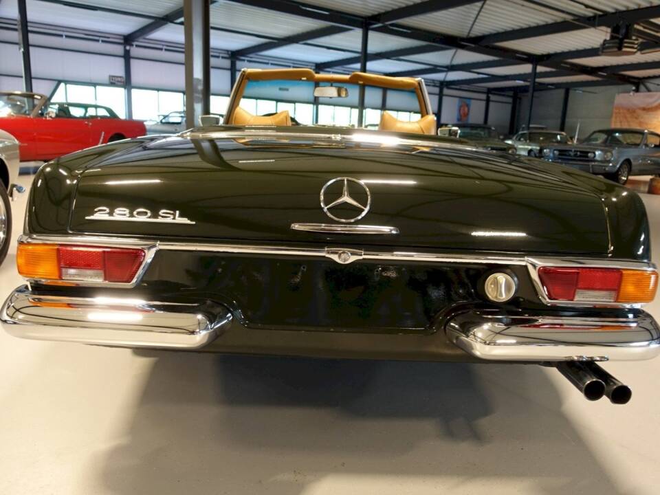 Image 36/36 of Mercedes-Benz 280 SL (1970)