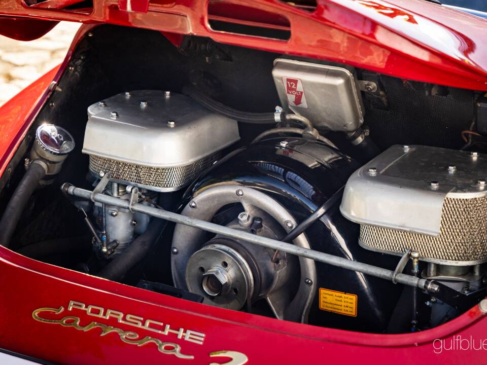 Image 70/91 de Porsche 356 B Carrera 2/2000 GS (1962)