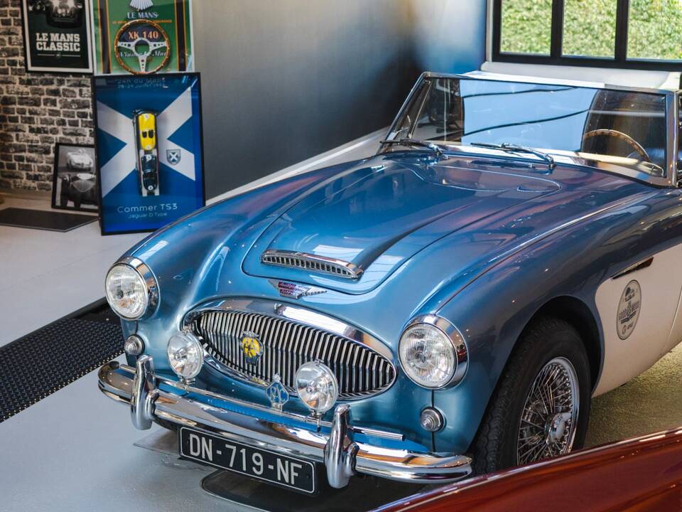 Image 1/18 of Austin-Healey 3000 Mk II (BJ7) (1963)