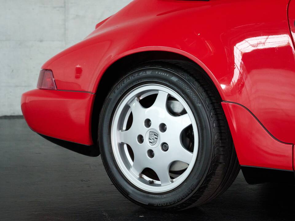 Bild 39/50 von Porsche 911 Carrera 2 (1990)