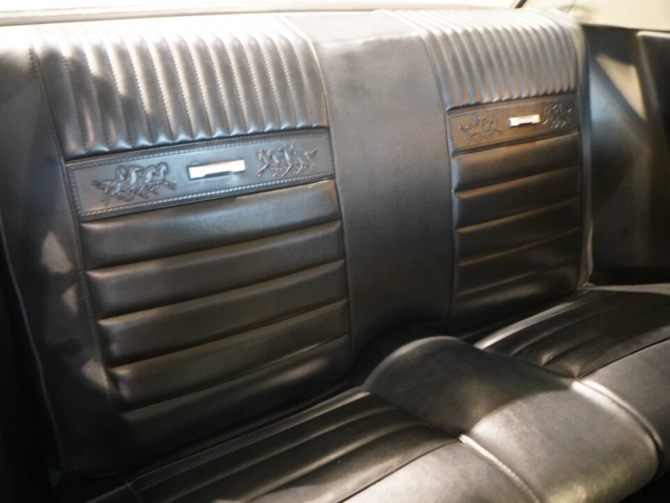 Afbeelding 11/24 van Ford Mustang 289 (1965)