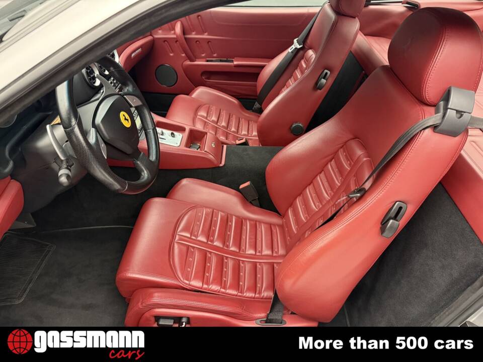 Imagen 9/15 de Ferrari 575M Maranello (2003)