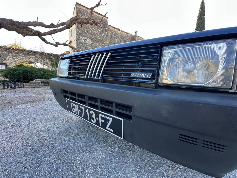 Image 11/100 of FIAT Panda 1000 (1990)