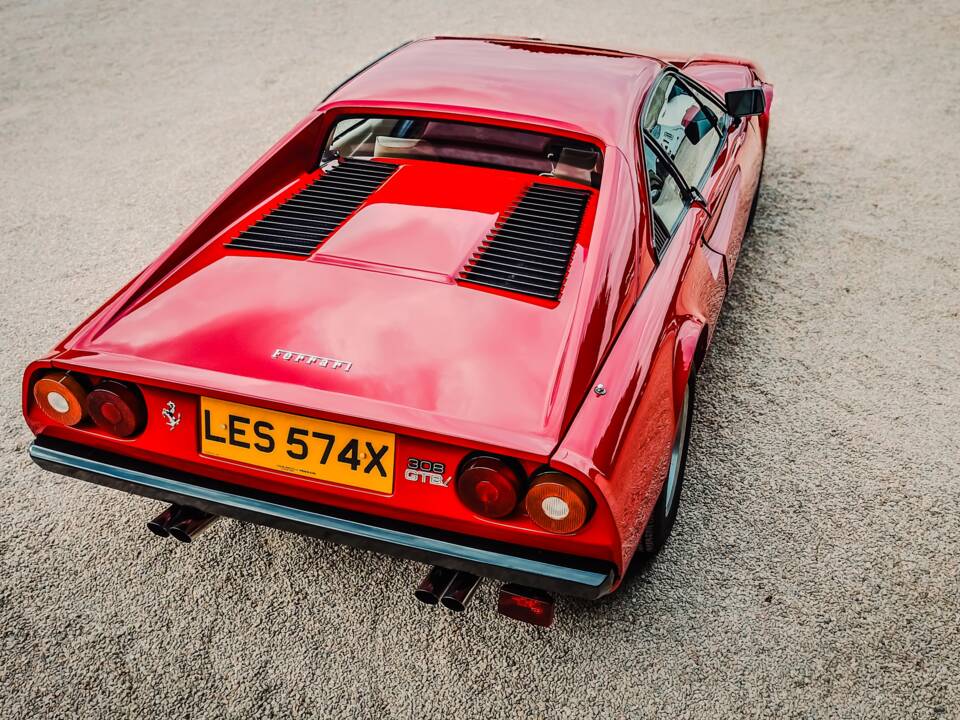 Imagen 32/50 de Ferrari 308 GTBi (1981)