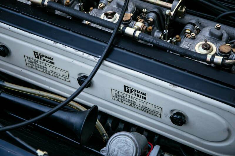 Image 37/42 of Lamborghini Espada 400 GT (1975)