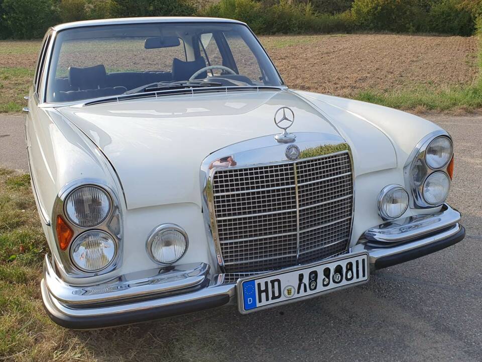 Imagen 2/19 de Mercedes-Benz 280 S (1972)
