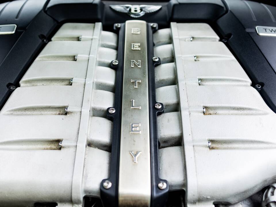 Image 44/50 de Bentley Continental GT (2004)