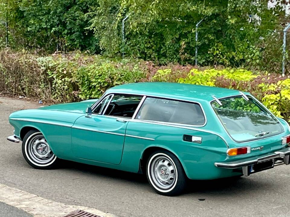 Bild 13/44 von Volvo 1800 ES (1973)