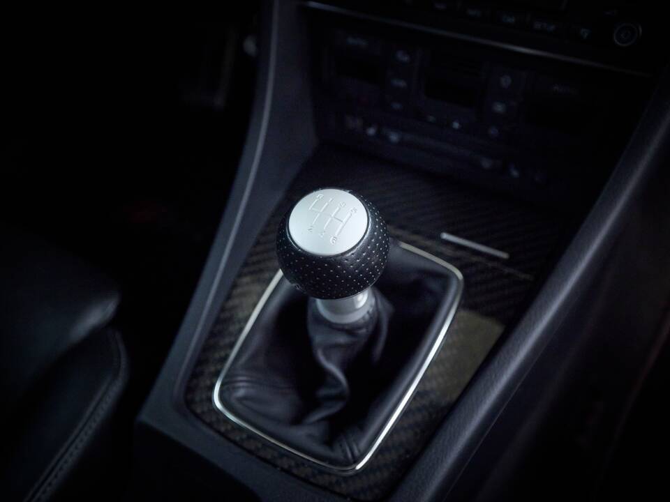 Image 60/95 of Audi RS4 Avant (2006)