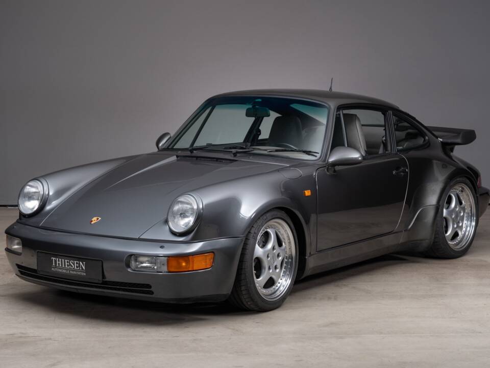 Image 1/33 de Porsche 911 Turbo 3.3 (1991)