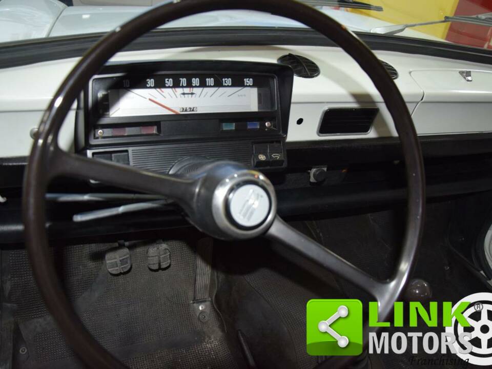 Image 7/10 of FIAT 1100 R (1968)