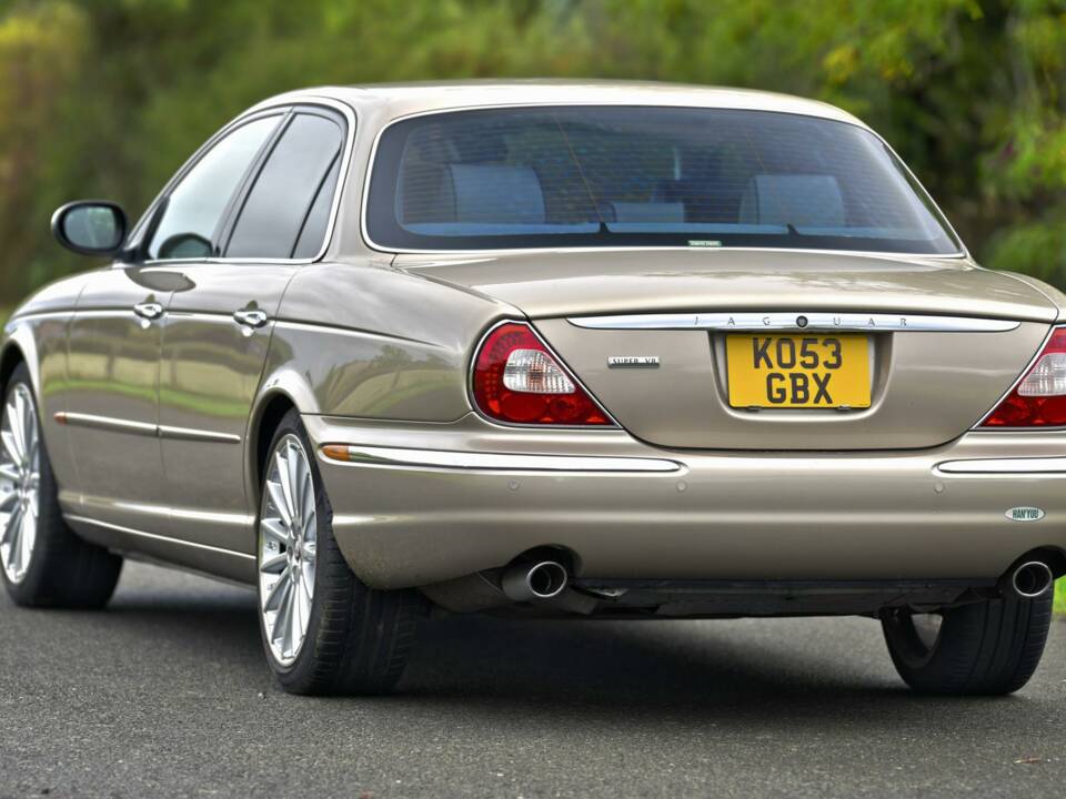Afbeelding 9/50 van Jaguar XJ 8 4.2 (2003)