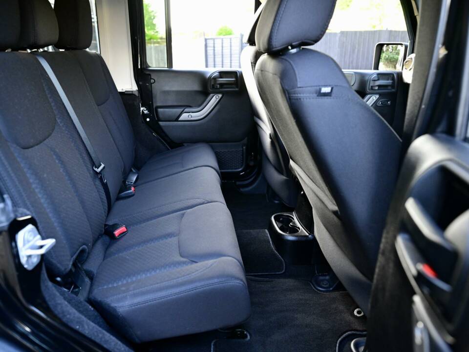 Image 44/50 of Jeep Wrangler 3.6 V6 (2014)