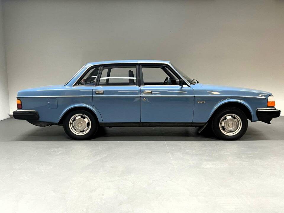 Imagen 3/15 de Volvo 244 (1980)