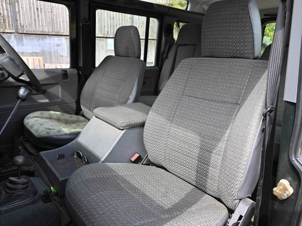 Image 42/50 of Land Rover Defender 110 300Tdi (1998)