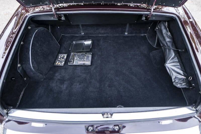 Image 23/37 of Bentley Corniche I (1978)