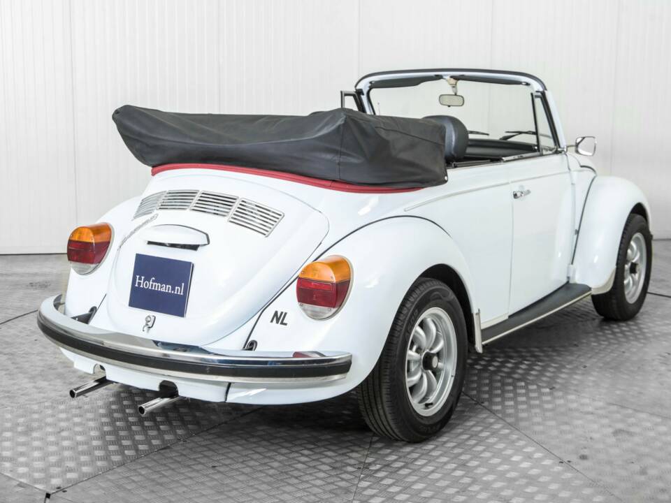 Bild 25/50 von Volkswagen Käfer 1303 LS (1976)