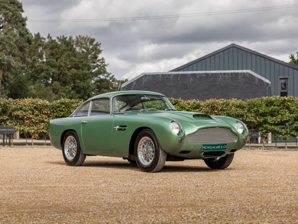 Image 1/62 of Aston Martin DB 4 GT (1960)