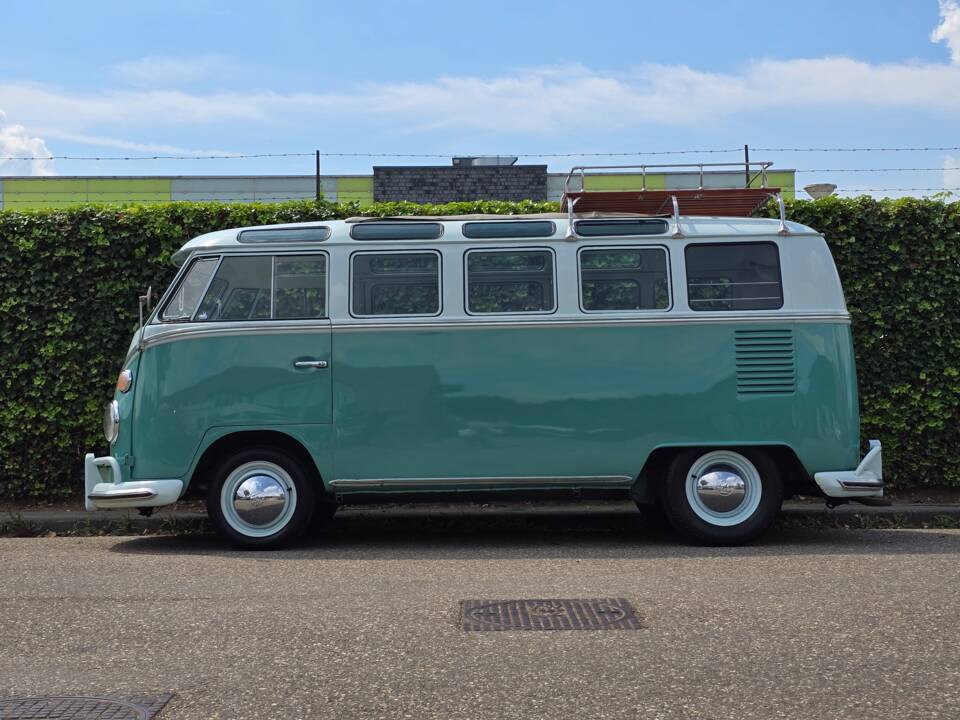 Image 3/24 of Volkswagen T1 Samba (1964)