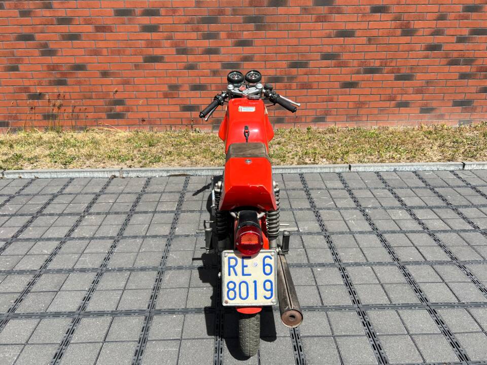 Image 9/17 of MV Agusta DUMMY (1972)