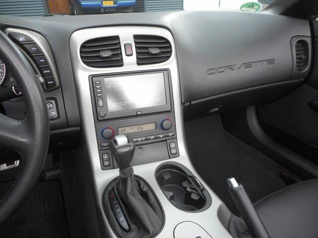 Image 17/26 de Chevrolet Corvette (2007)