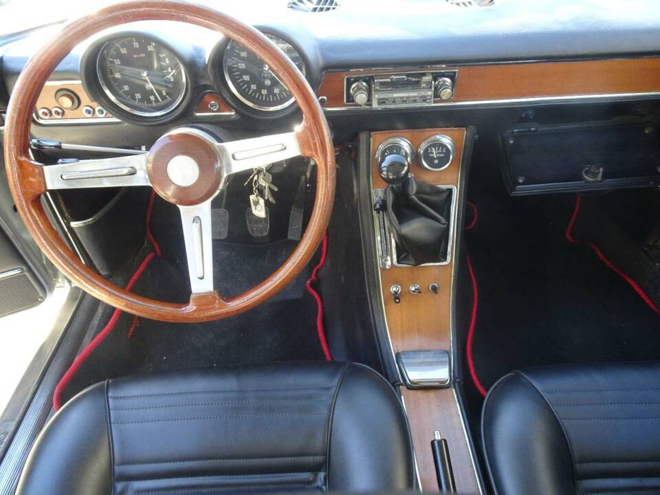 Bild 3/50 von Alfa Romeo 1750 GT Veloce (1971)