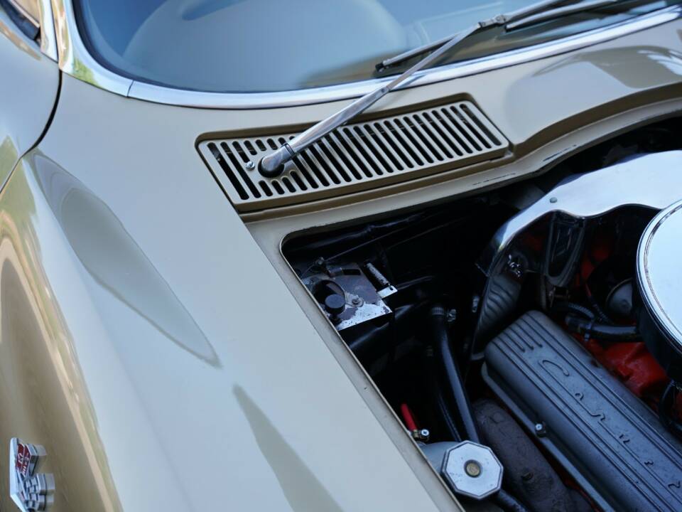 Image 22/50 de Chevrolet Corvette Sting Ray (1963)