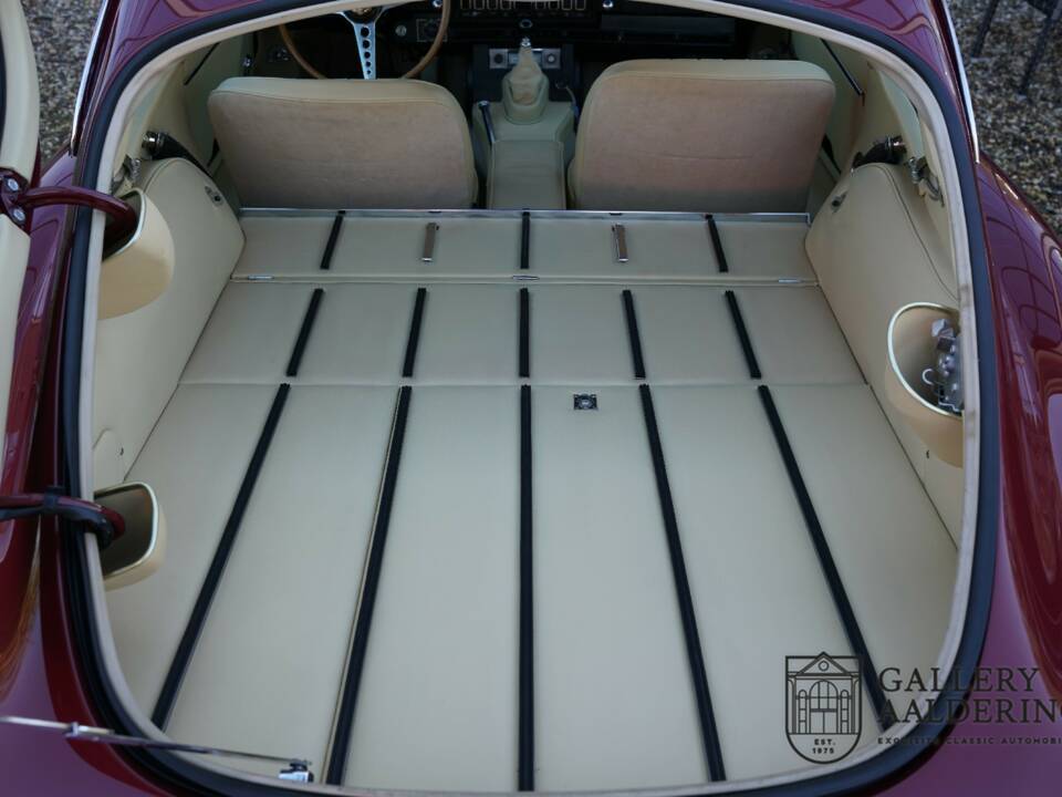 Bild 49/50 von Jaguar E-Type 3.8 &quot;Lightweight&quot; (1968)