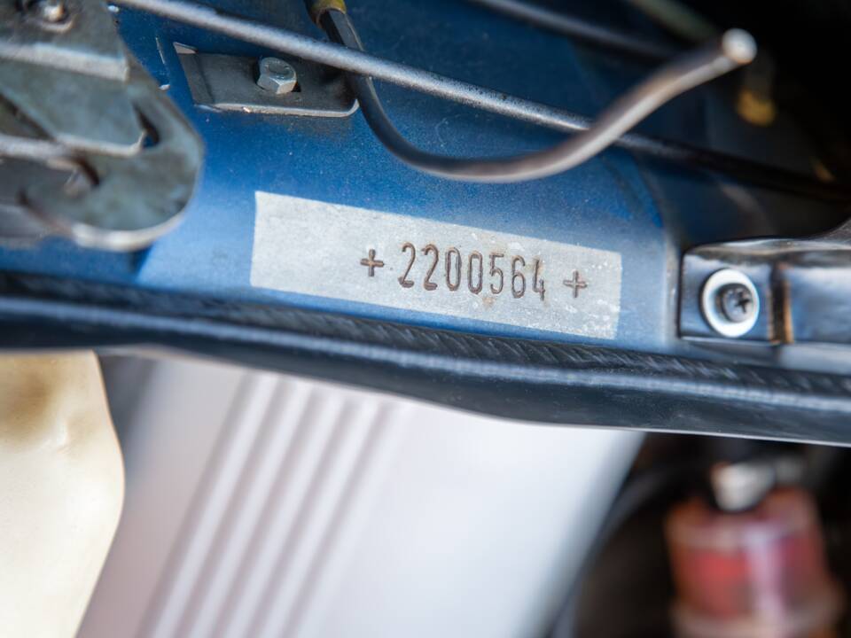 Image 17/56 of BMW 2800 CS (1969)