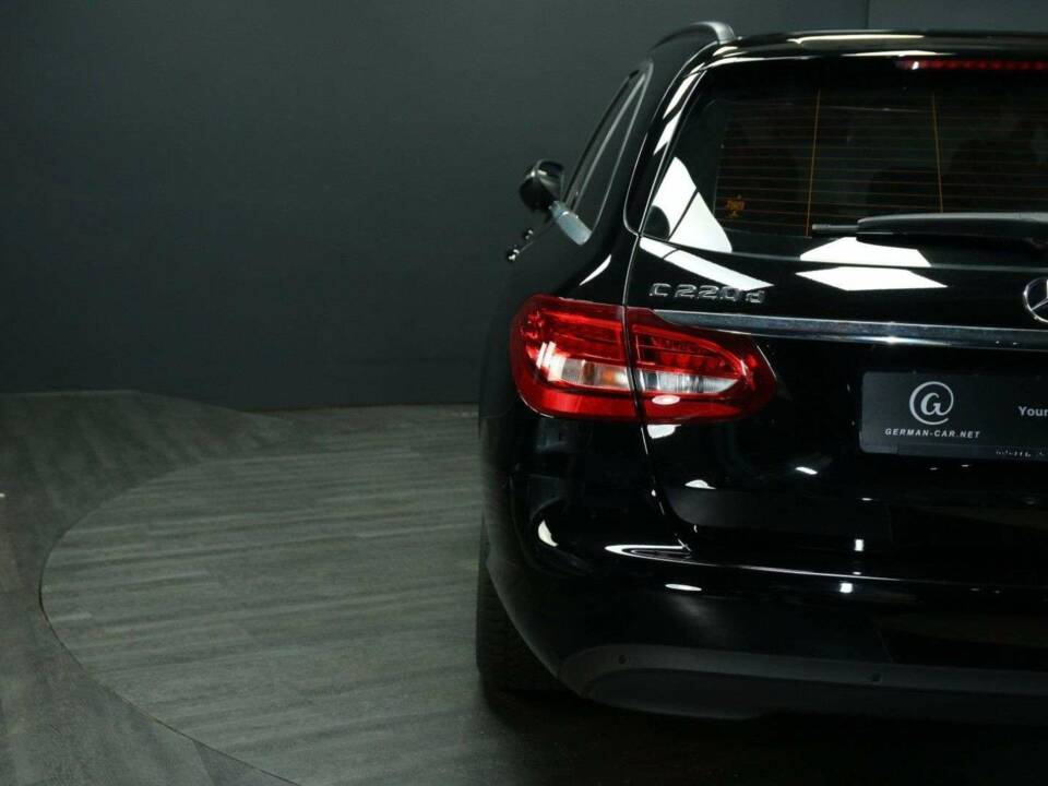 Bild 32/49 von Mercedes-Benz C 220 d 4MATIC (2021)