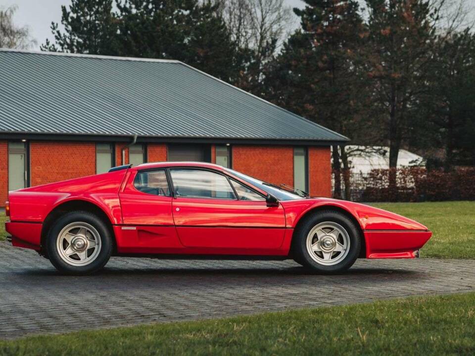Image 7/25 de Ferrari 512 BBi (1982)