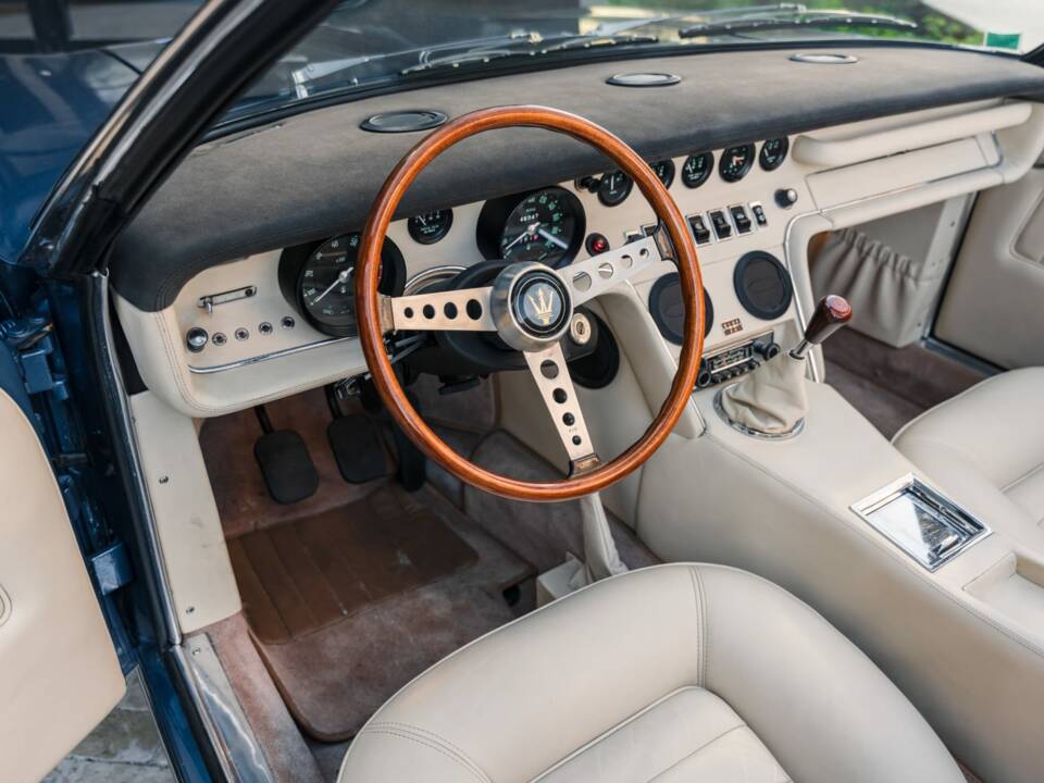 Bild 40/65 von Maserati Ghibli Spyder (1971)