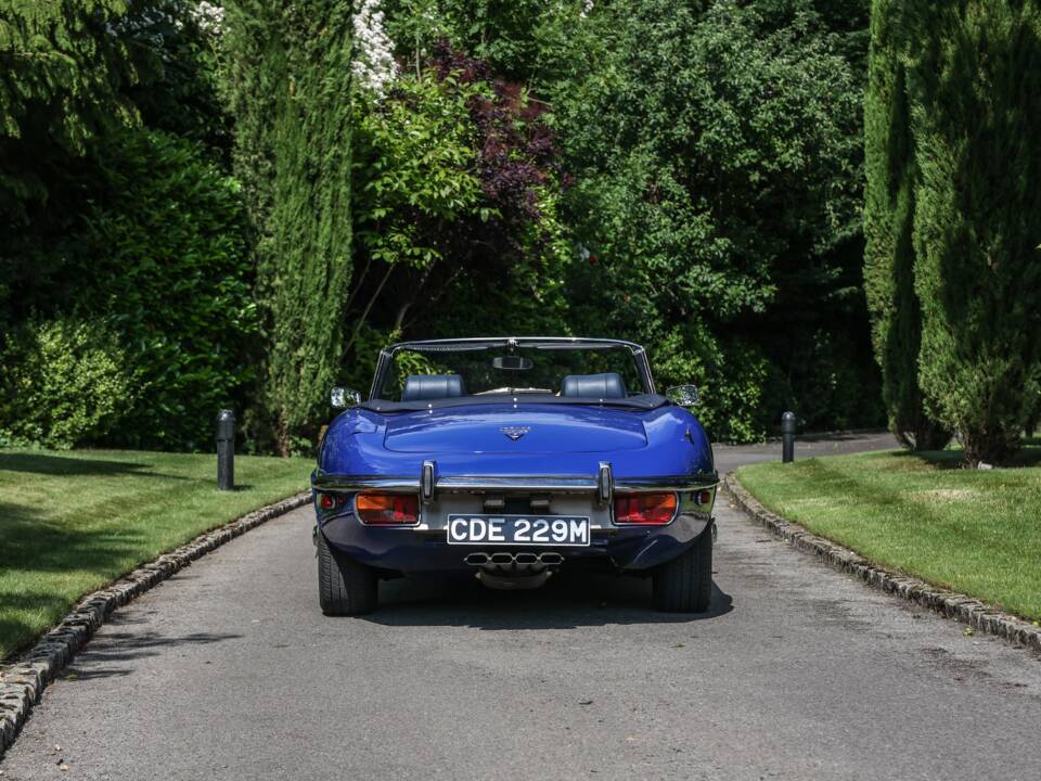 Image 20/43 de Jaguar Type E V12 (1974)