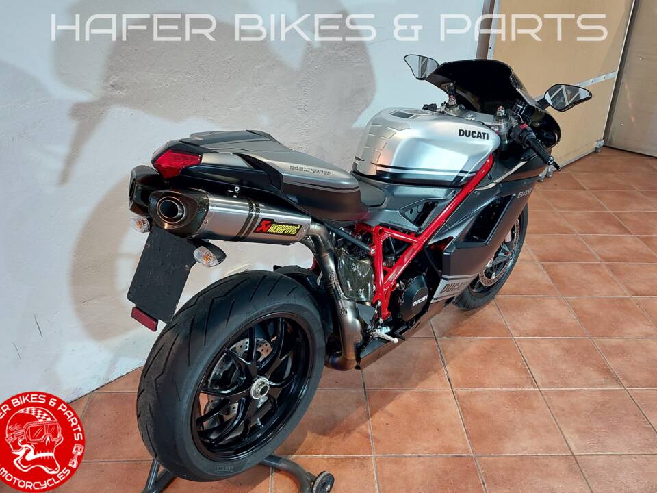 Imagen 6/55 de Ducati DUMMY (2010)