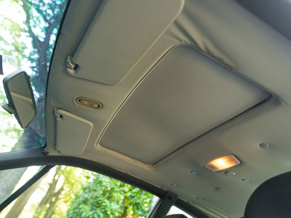 Image 32/50 of Opel Calibra 2,0 4x4 16V (1991)