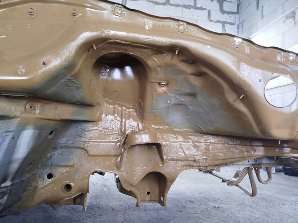 Image 23/32 de Mercedes-Benz E 320 "Final Edition" (1997)