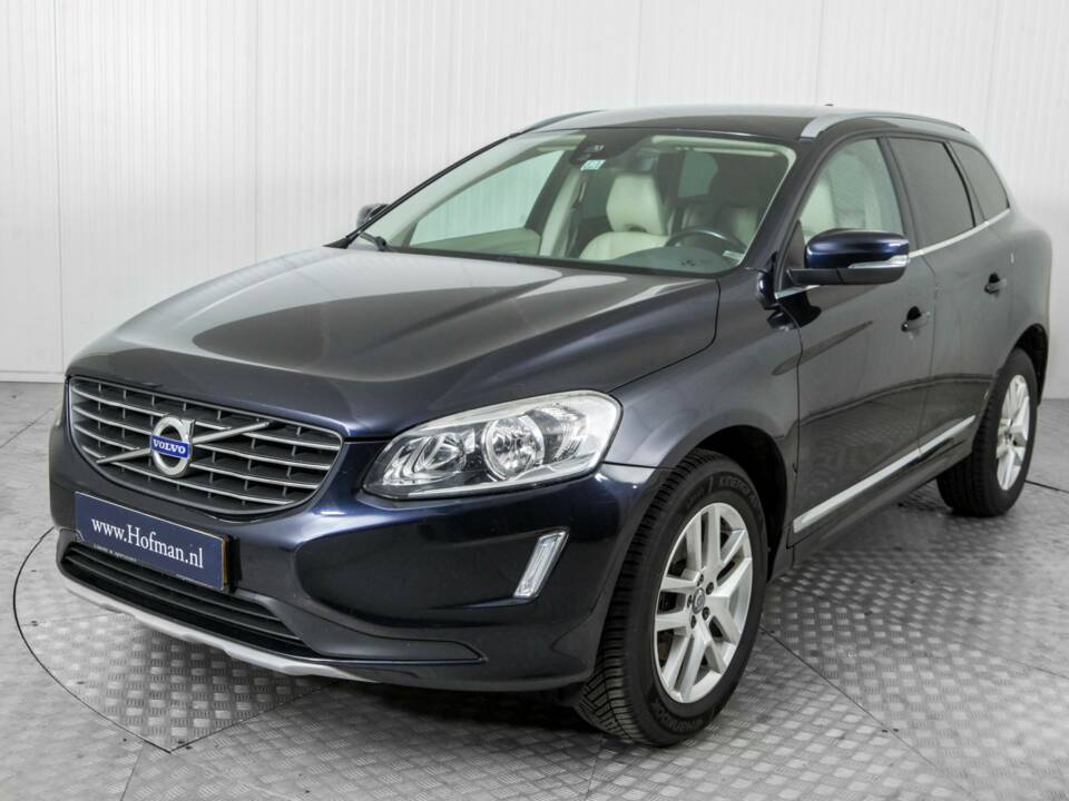 Image 16/50 de Volvo XC60 D3 (2017)