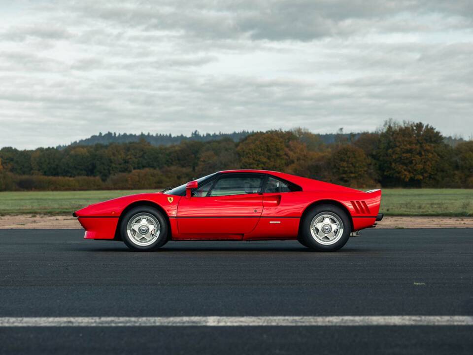 Image 7/30 of Ferrari 288 GTO (1985)