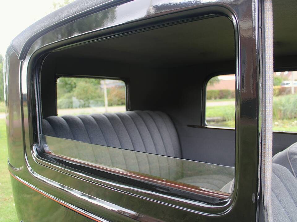 Image 36/55 of Ford Model A Tudor Sedan (1931)
