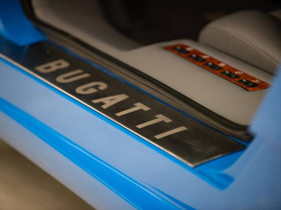 Bild 2/8 von Bugatti EB 110 GT (1994)