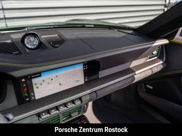 Obraz 26/33 pojazdu Porsche 911 Carrera GTS (1900)