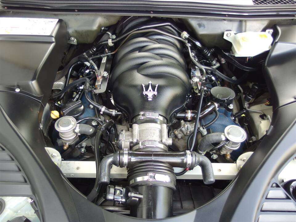 Immagine 86/100 di Maserati Quattroporte 4.2 (2007)